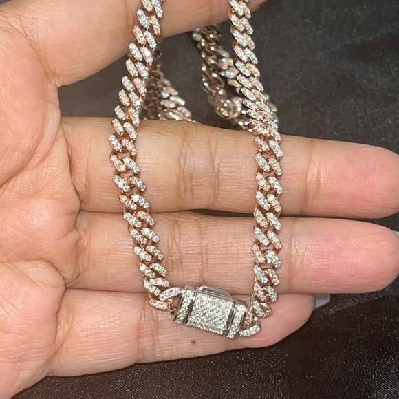 Vvs GRA certified Diamond Cuban necklace, passes diamond testers, Moissanite HOT - Picture 7 of 7